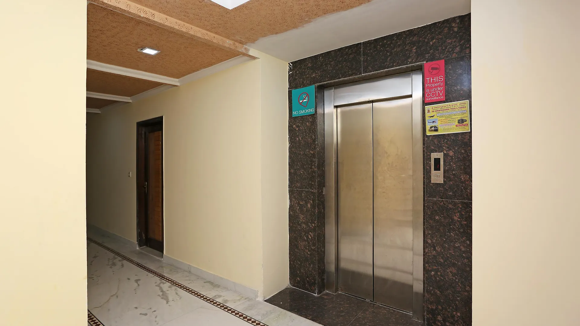 Oyo 337 Hotel Anand Delhi  Delhi (National Capital Territory of India)